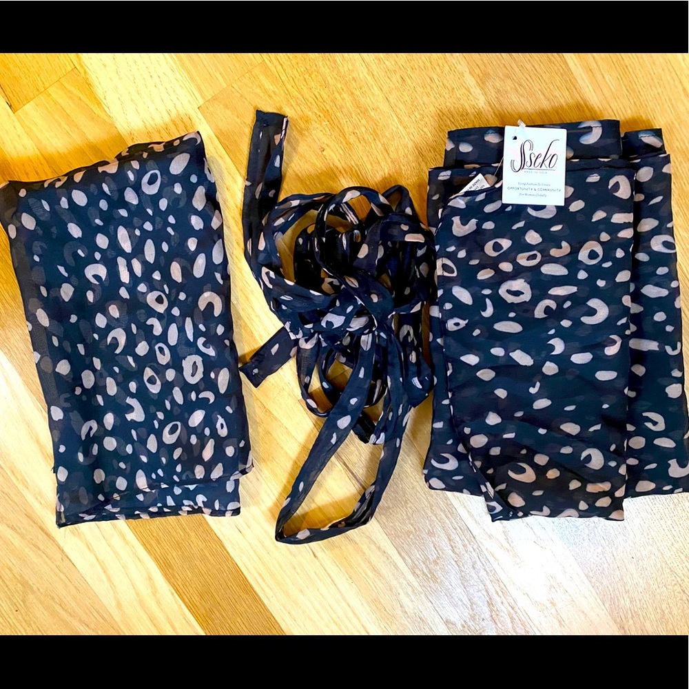 Sseko Leo collection